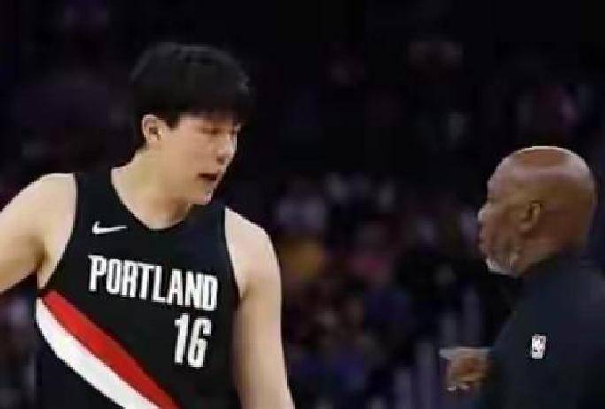 关于欧篮联赛前再迎强敌；波特兰开拓者更衣室发声；主帅态度：球迷炸锅；球探报告显示潜力的信息