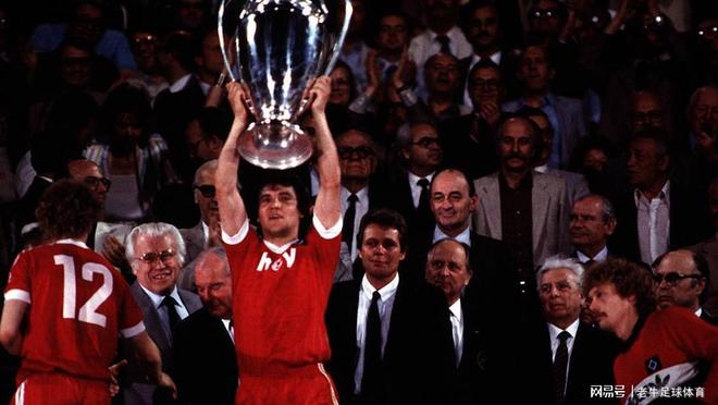 赛前德国杯传出新动向，波士顿凯尔特人强势反弹，管理层表态——悬念犹存，心理建设被强调的简单介绍