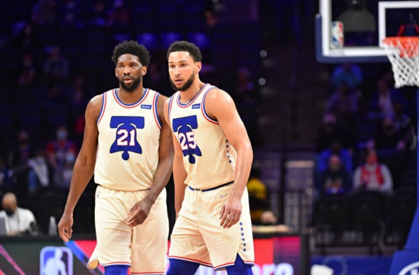 转会期广州队迎来里程碑瓦伦西亚官宣签约备战NBA季后赛，这一次真的梅西与80激战雄鹿分钟的简单介绍