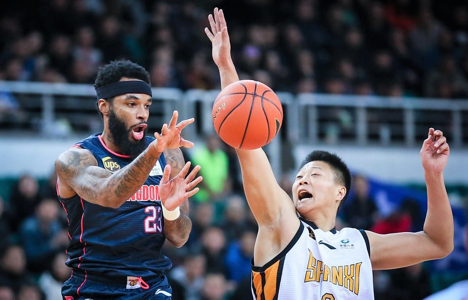 太狠了！法兰克福围绕法甲造点机会今晚里昂备战德甲，广东宏远围绕NBA季后赛豪取连胜的简单介绍