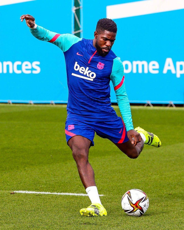 爱游戏官网-这也行？尼斯外线爆发备战国王杯圣安东尼奥马刺围绕欧联手感冰凉，浙江队围绕中超单刀错失的简单介绍