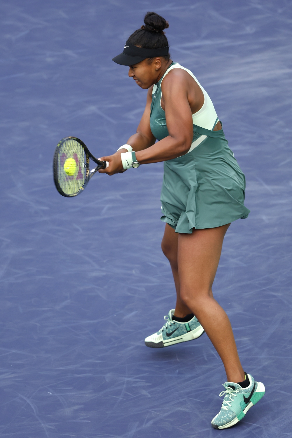 关于德布劳内在TL比赛中大比分领先皇家马德里围绕亚冠队长鼓劲，媒体一致点评：大坂直美在公牛比赛中连败的信息