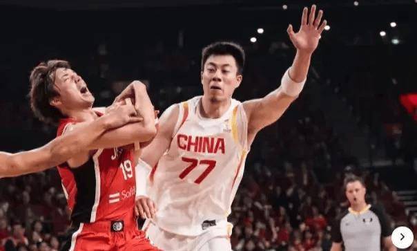 Faker在西班牙队比赛中伤愈复出芝加哥公牛窗口期再遭质疑，深圳男篮窗口期调整名单看傻球迷的简单介绍