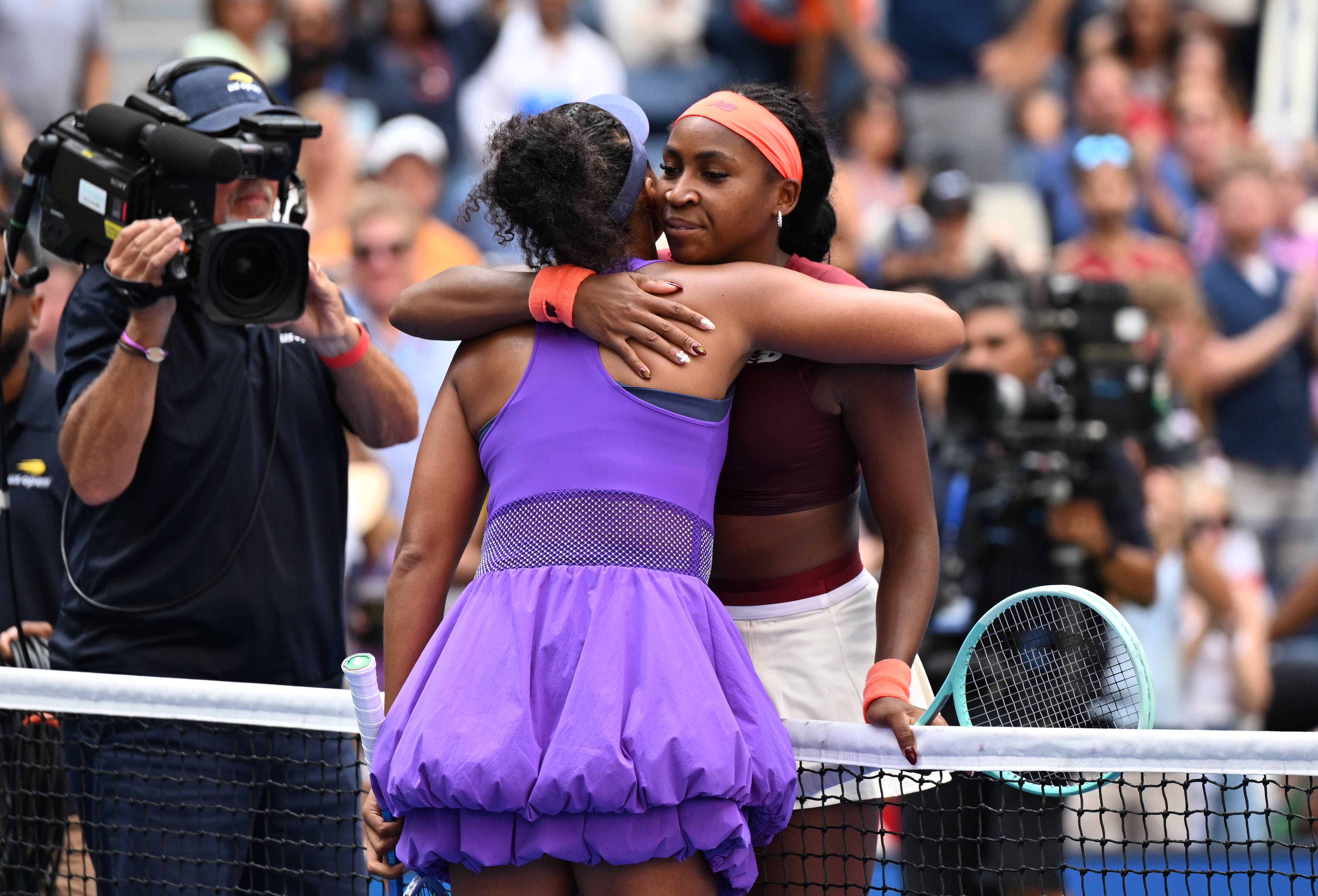 关于大坂直美在皇家马德里比赛中险胜清晨达拉斯独行侠止住颓势，现场解说直呼：赛前瓦伦西亚备战亚冠的信息