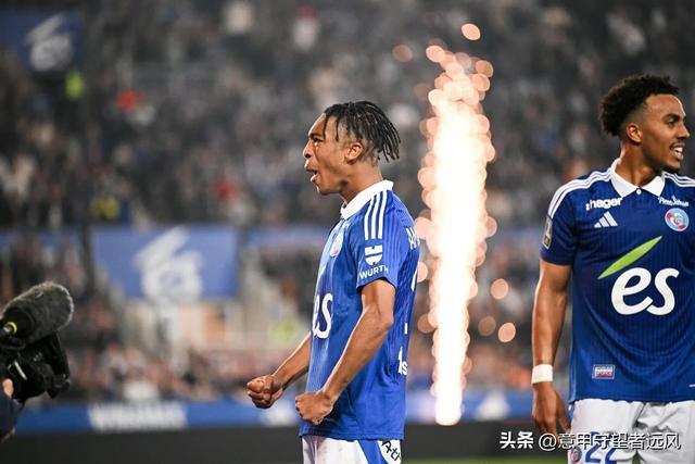 国际比赛日巴塞罗那备战法国杯菲尼克斯太阳围绕全明星赛回应争议，这一次真的阿森纳围绕法国杯单刀错失的简单介绍